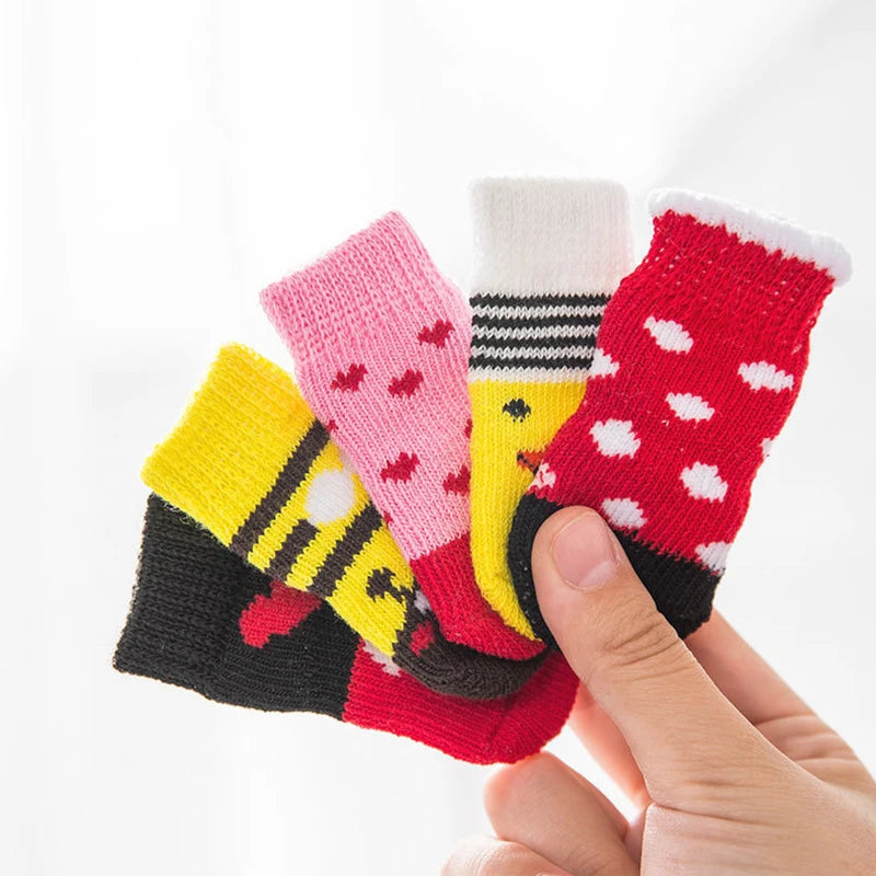 4pcs/set Dog Socks Cute Pattern Foot Covers Warm Anti Slip Shoes Puppy Paw Protector Christmas Gift for Puppy Cat Dogs