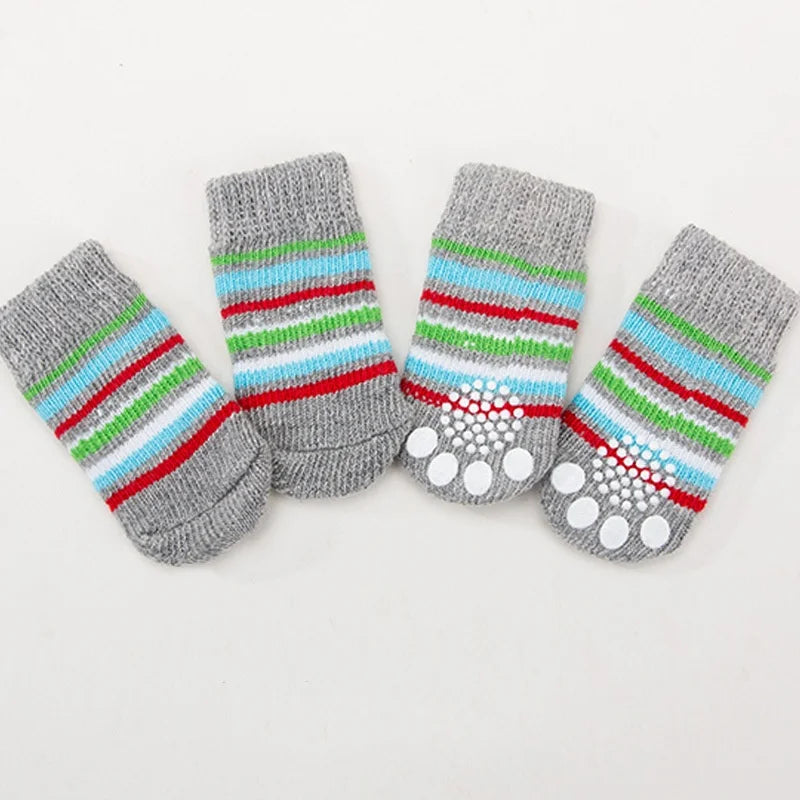 4pcs/set Dog Socks Cute Pattern Foot Covers Warm Anti Slip Shoes Puppy Paw Protector Christmas Gift for Puppy Cat Dogs