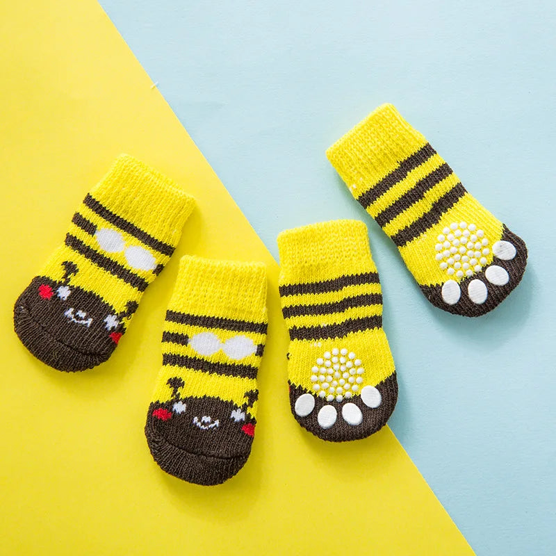 4pcs/set Dog Socks Cute Pattern Foot Covers Warm Anti Slip Shoes Puppy Paw Protector Christmas Gift for Puppy Cat Dogs